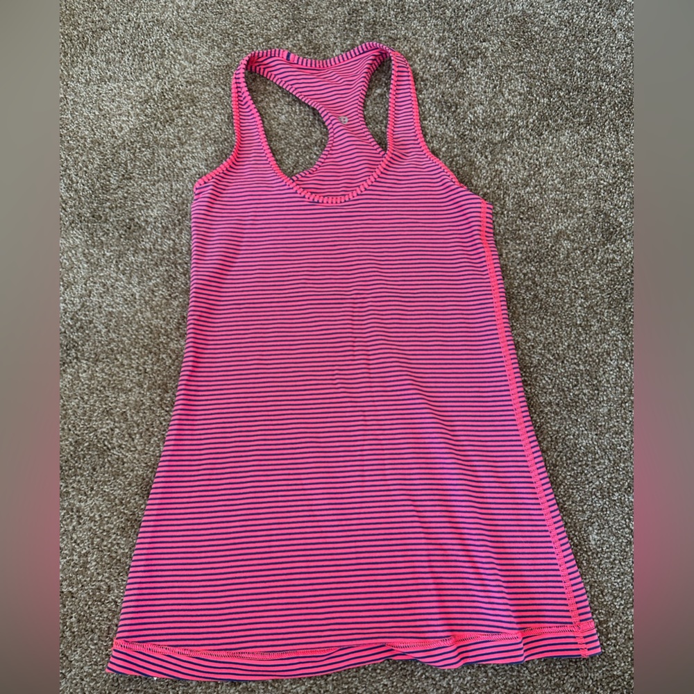 Lululemon tank top